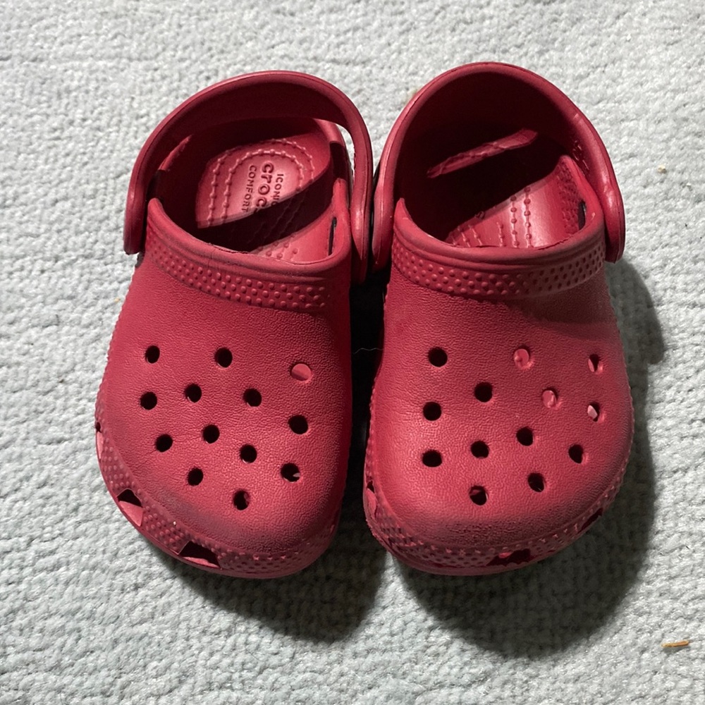 Crocs size 5 toddler